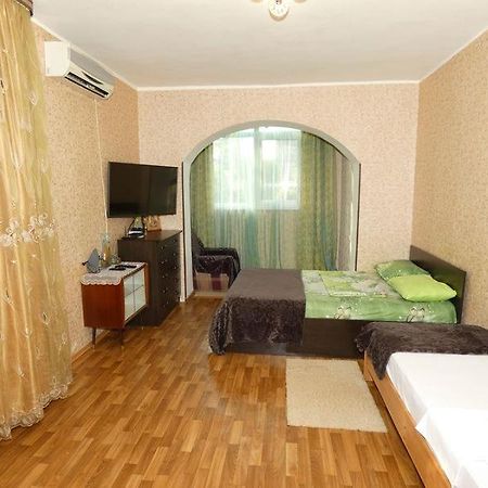 Квартира В Пицунде На Агрба 19 К1 Pitsunda Exterior foto